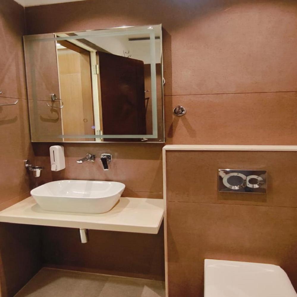 The Meera Hotel Ujjain Extérieur photo